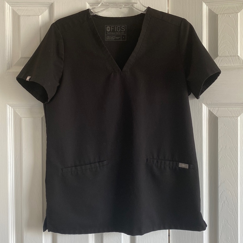 Women’s Figs Top